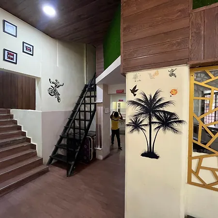 City Stay Deluxe Ac Dormitory